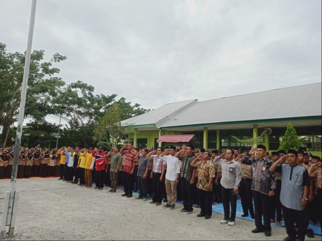 Guru madrasah. (kemenag.go.id)